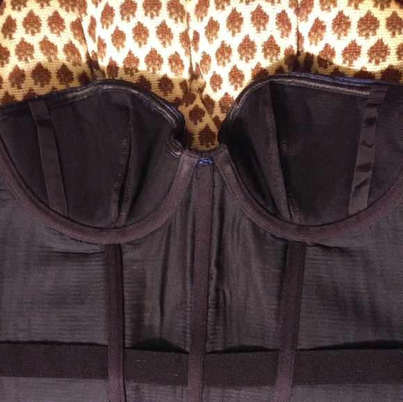 Agent Provocateur Mysteria Corset - Picture 4 of 4